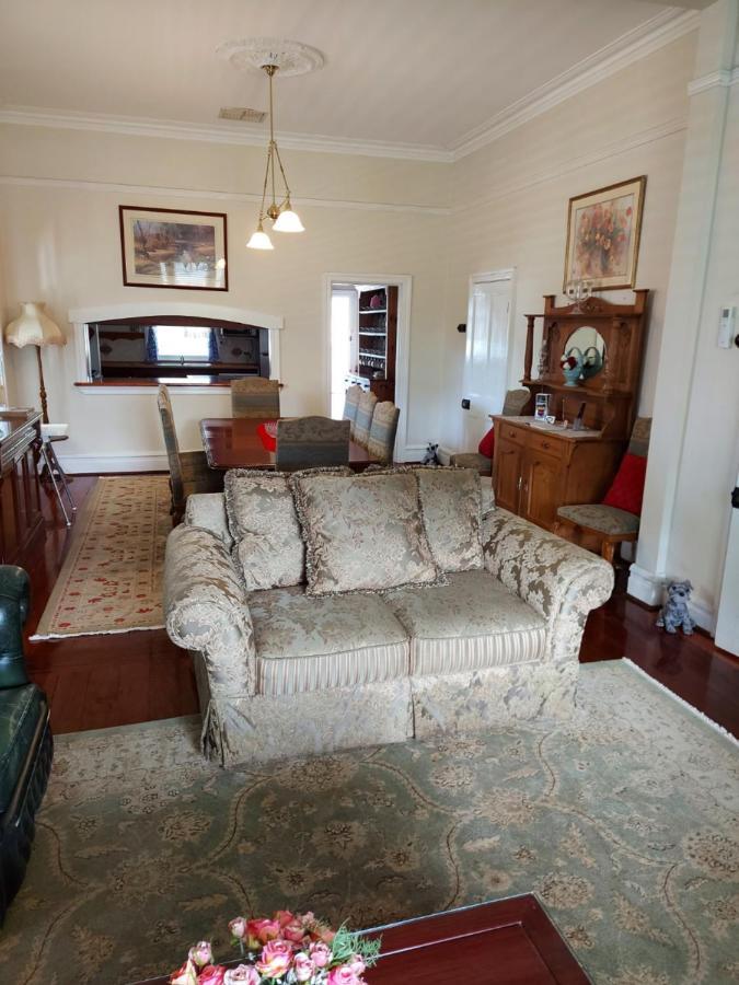 York Cottages And Burnley House ภายนอก รูปภาพ
